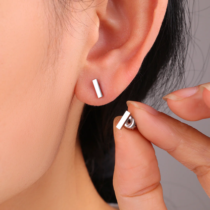 PENDIENTES DE BOTÓN BARRITAS PLATA